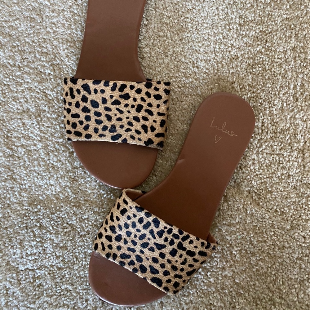Lulu's animal print slides